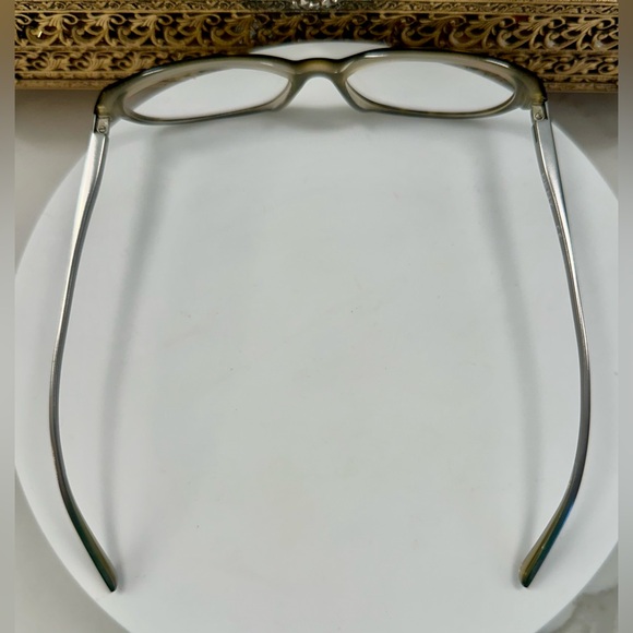 DKNY - Cat-Eye Tortoiseshell-Patterned Rx Eyeglass Frames - Silver Arms - EUC - Picture 11 of 17